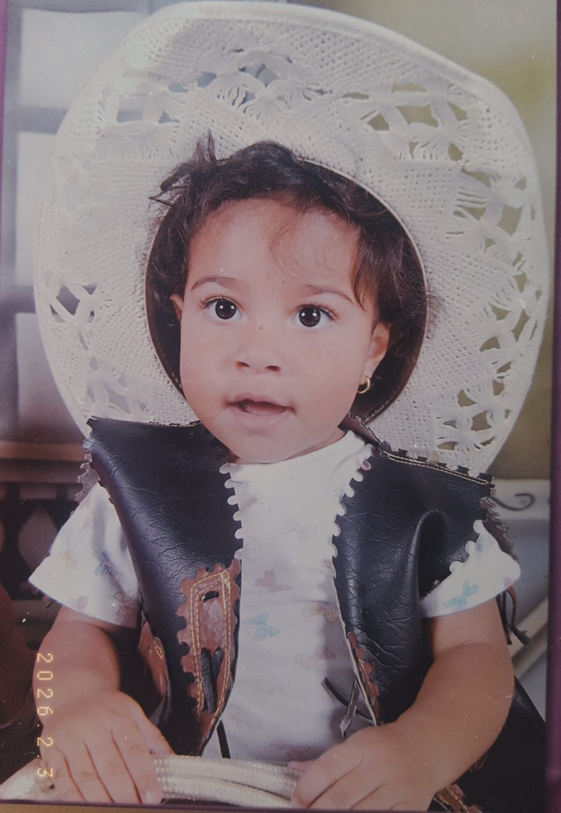 Emanuelly criança com familiares