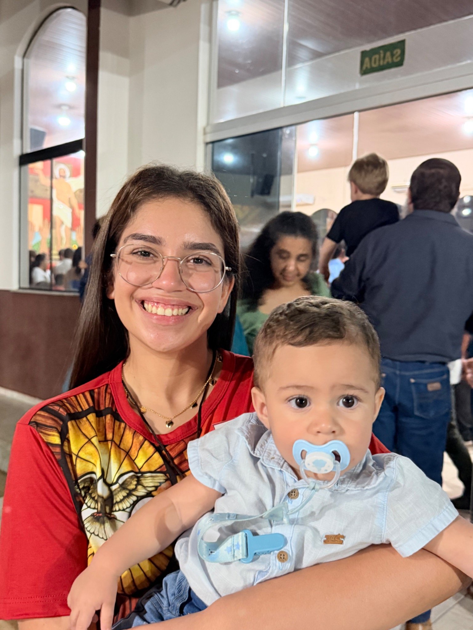 Isabela com seu sobrinho